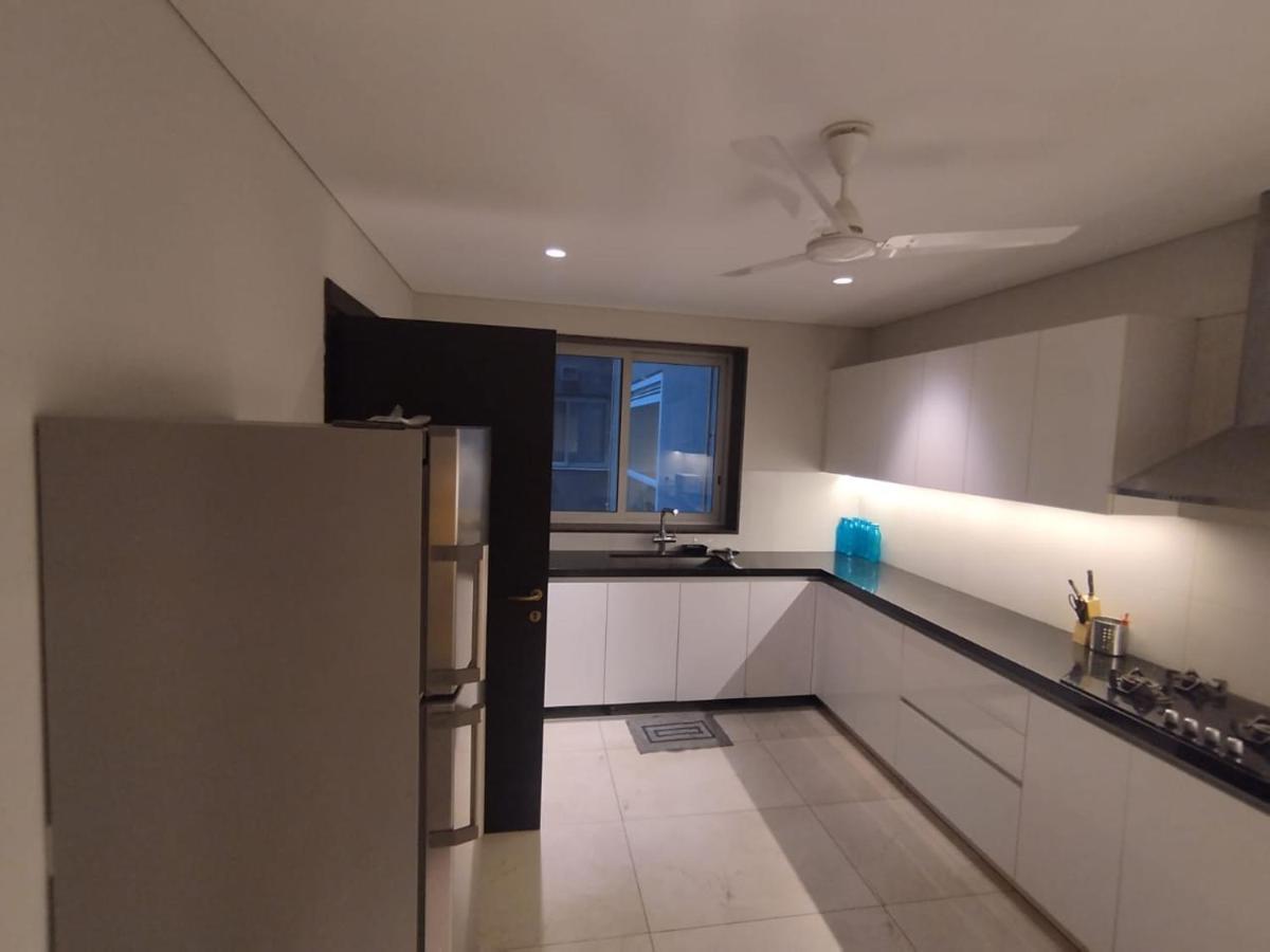 Guest House Service Apartments ปูเน่ ภายนอก รูปภาพ