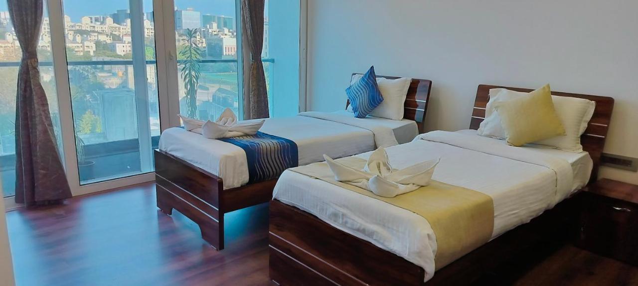 Guest House Service Apartments ปูเน่ ภายนอก รูปภาพ